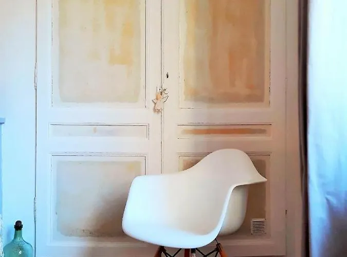 -parking Prive -la Batisse -coeur Historique - La Clef De Apartament *