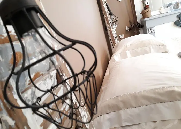 Apartament -parking Prive -la Batisse -coeur Historique - La Clef De *