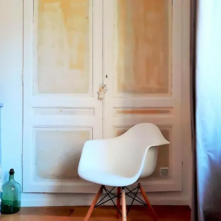 -parking Prive -la Batisse -logement De Charme -la Clef De Apartmán *