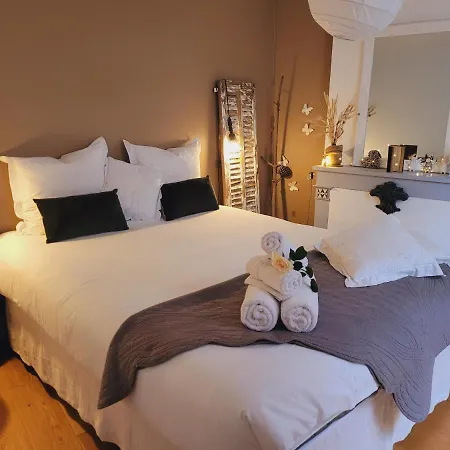 公寓 -parking Prive -la Batisse -logement De Charme -la Clef De 翁弗勒尔