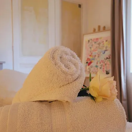 Apartmán -parking Prive -la Batisse -logement De Charme -la Clef De Honfleur