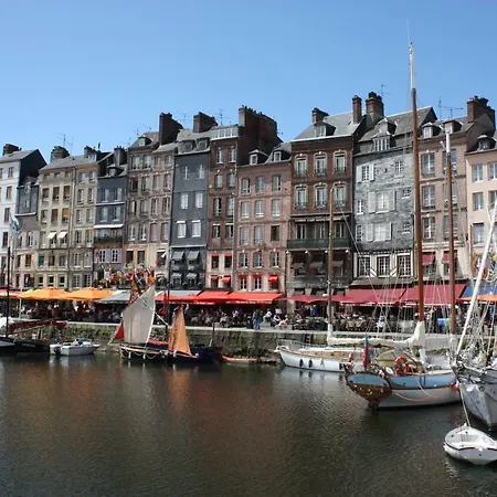 -la Batisse -parking Privé -coeur Historique - La Clef De Apartamento Honfleur