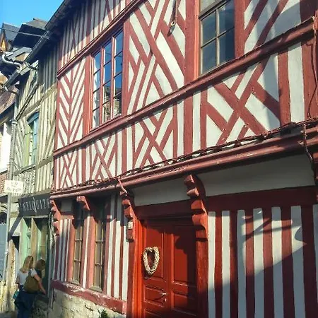 -la Batisse -parking Privé -coeur Historique - La Clef De Honfleur