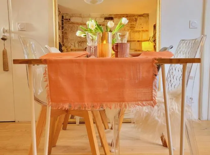 -parking Prive -la Batisse -coeur Historique - La Clef De Honfleur